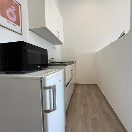 D58 In The Center * Budapest