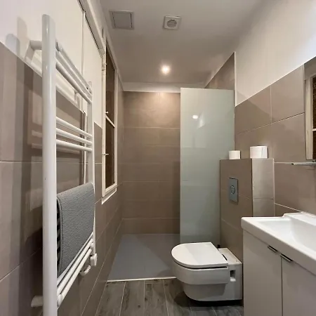 D58 In The Center Budapest