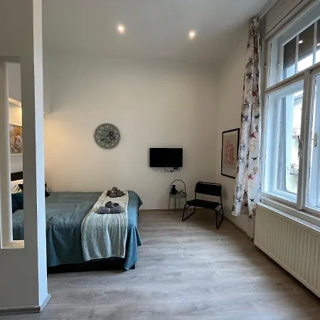 D58 In The Center Budapest