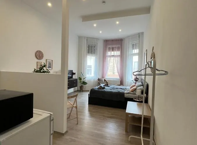 D58 In The Center Апартаменты Будапешт