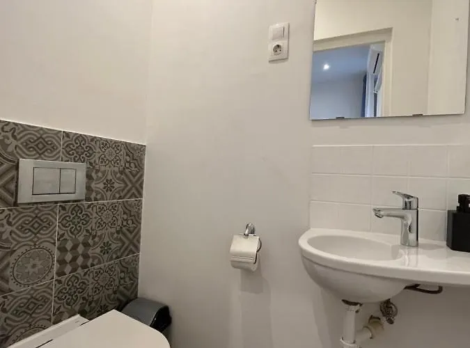 D58 In The Center Апартаменты