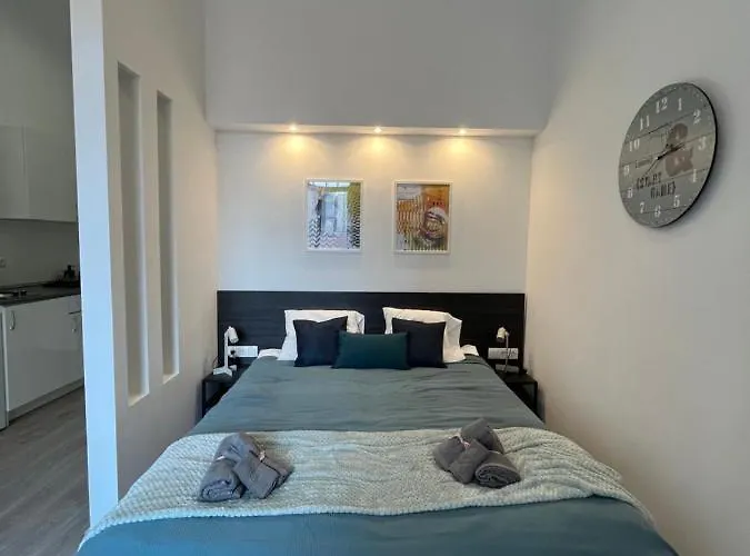 Апартаменты D58 In The Center *