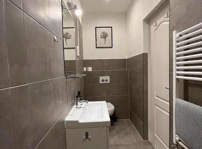 D58 In The Center Апартаменты *